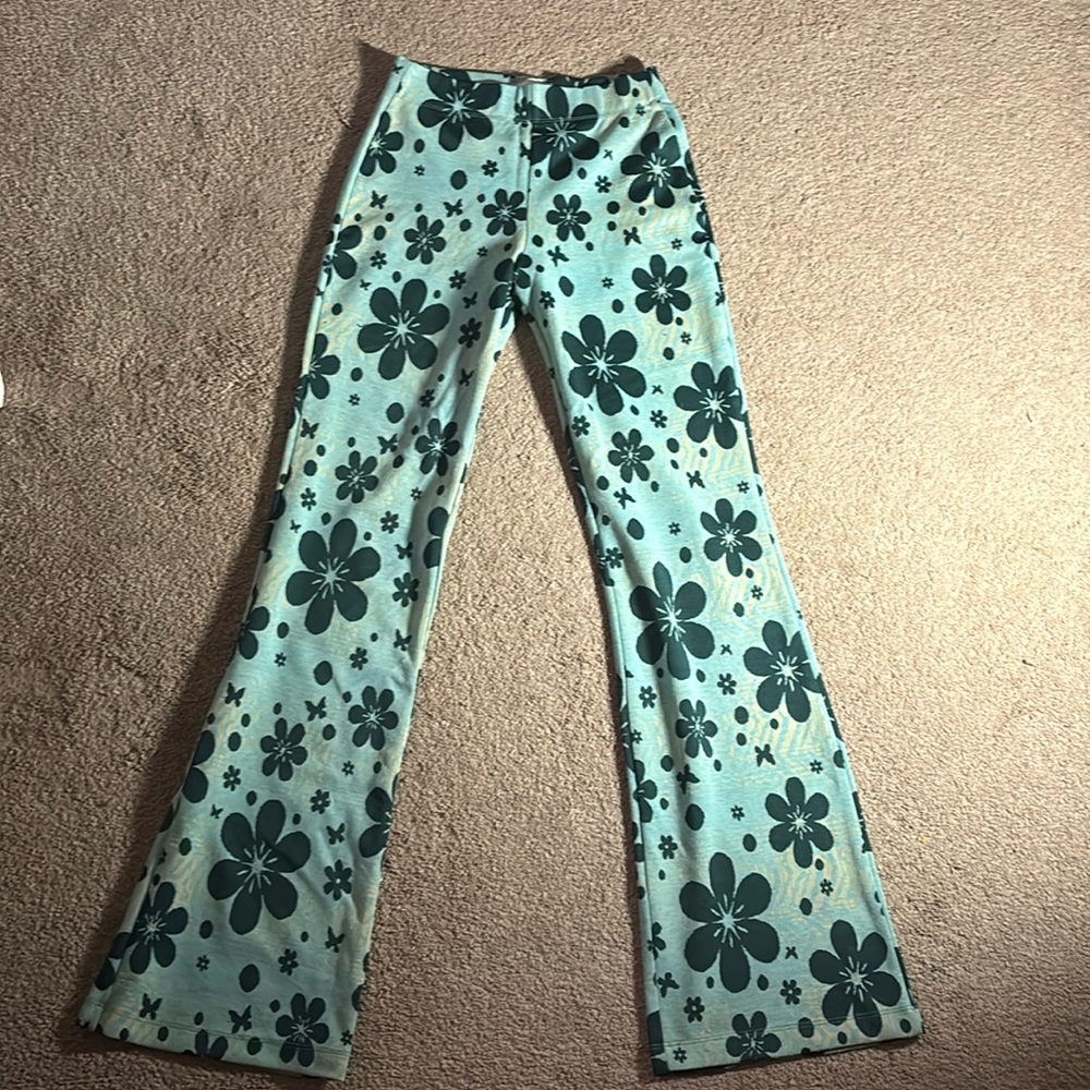 URBAN OUTFITTERS Elastic Flare Pants